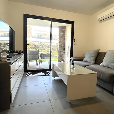 شقة Agreable T2 Avec Jardin 4 Personnes *
